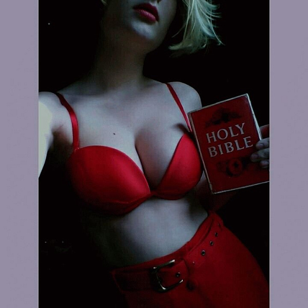 Елена превью